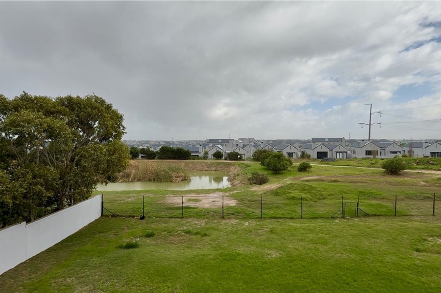 To Let 3 Bedroom Property for Rent in De Wijnlanden Residential Estate Western Cape
